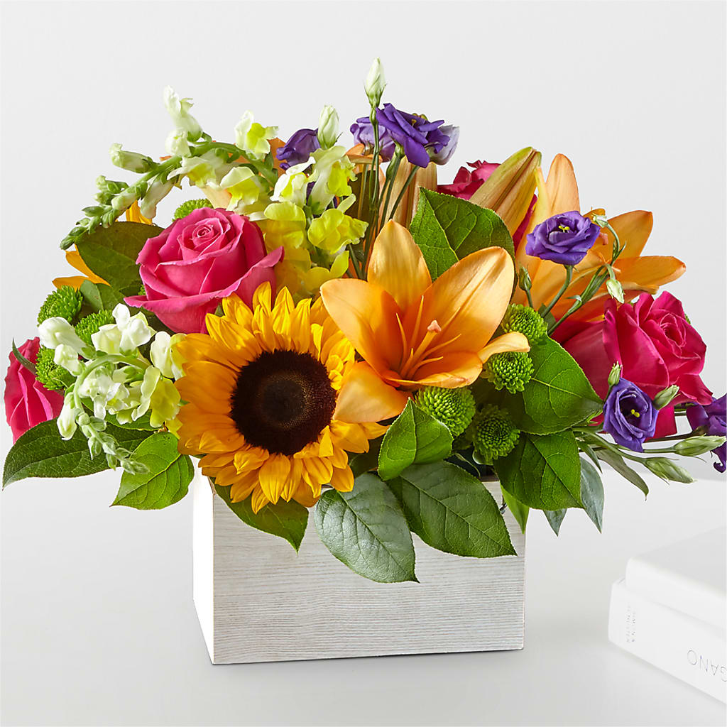 Best Day Box Bouquet – Flowersonsunday.com, Tontitown AR