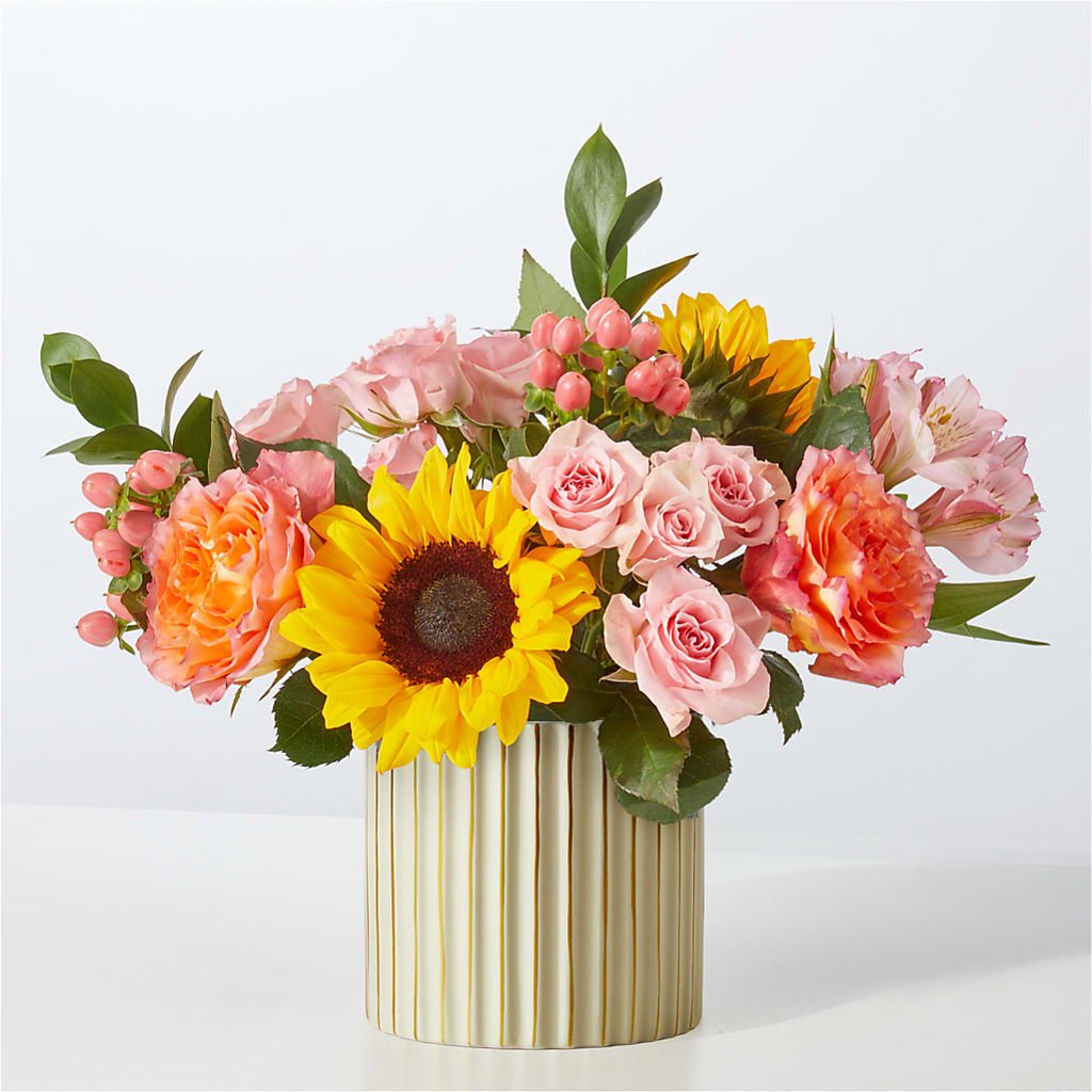 Sun's Out Bouquet – Flowersonsunday.com, Tontitown AR