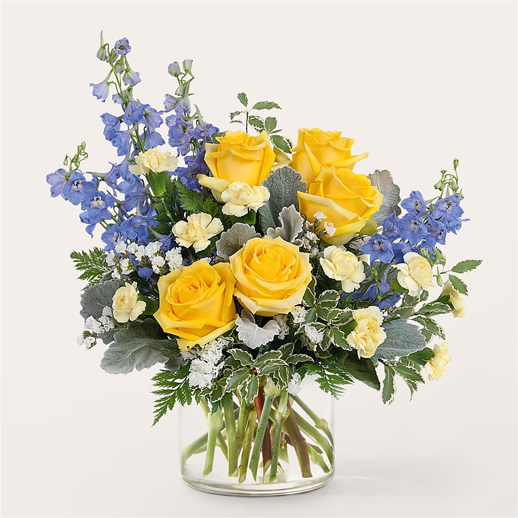 Butterfly Wings Bouquet – Flowersonsunday.com, Tontitown AR