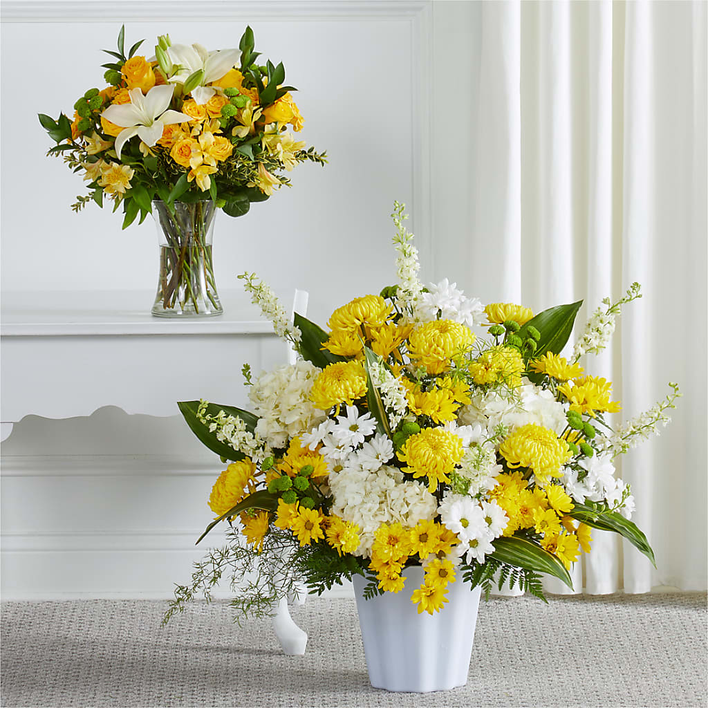 Warm Remembrance Bundles – Flowersonsunday.com, Tontitown AR
