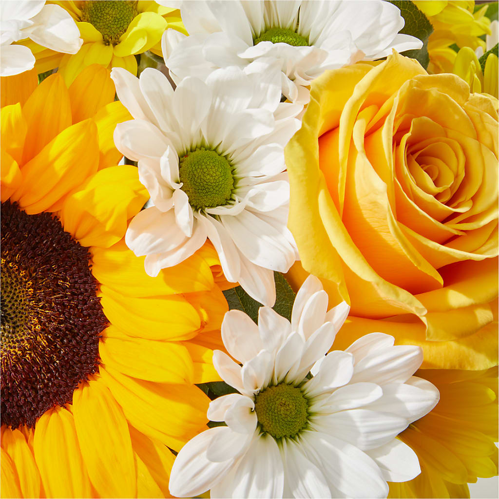 Be Happy Bouquet –  Flowersonsunday.com, Tontitown AR