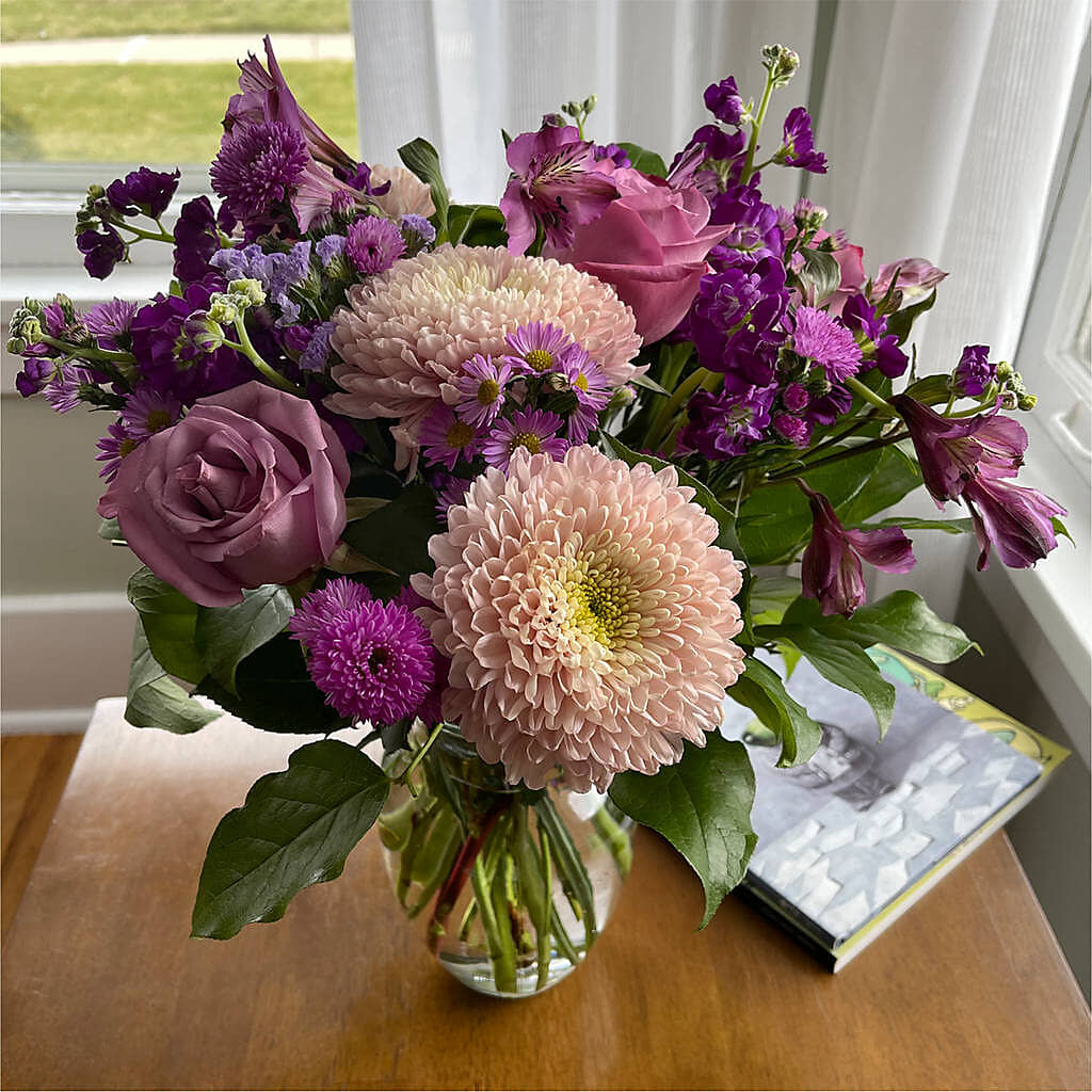 Ultraviolet Bouquet –  Flowersonsunday.com, Tontitown AR