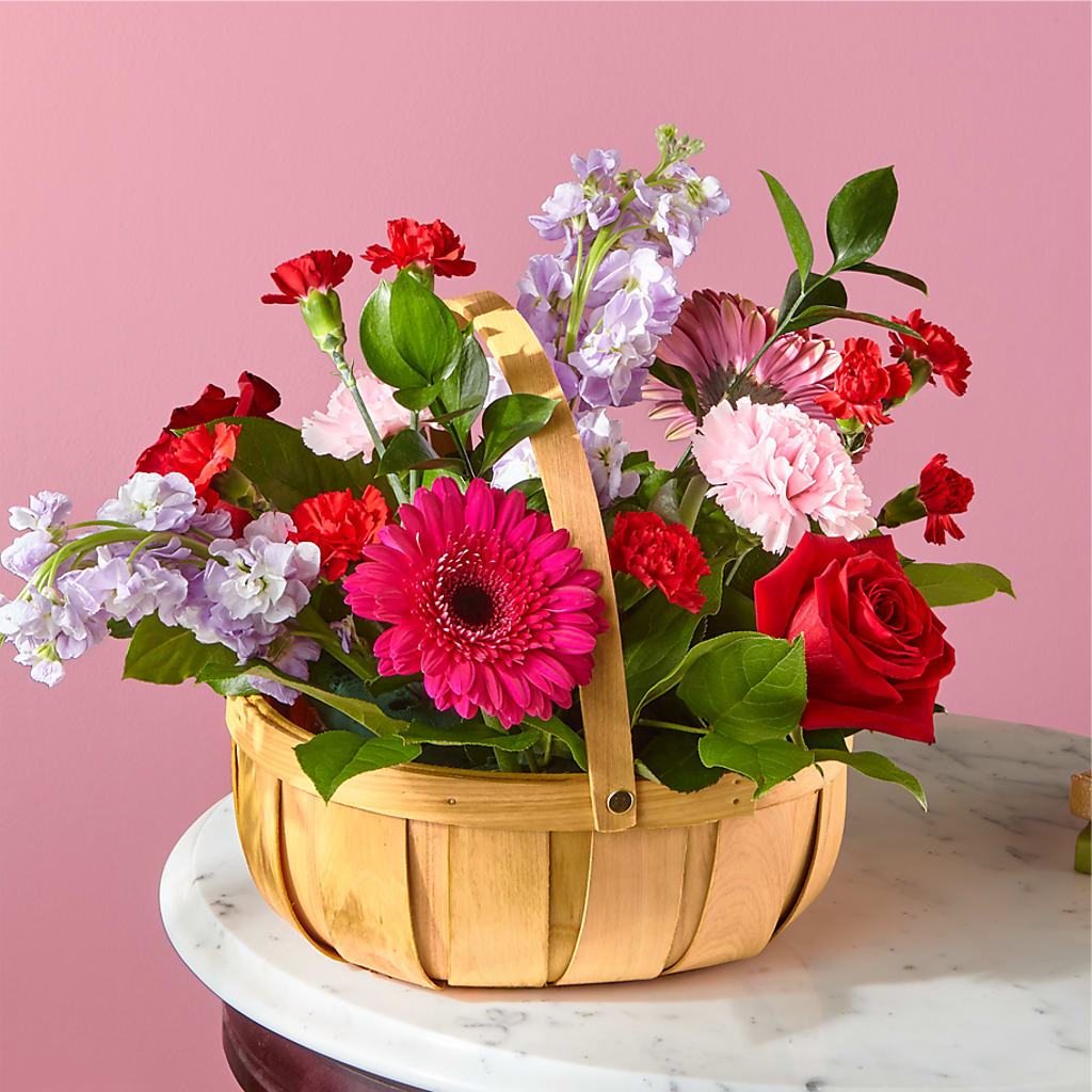 Pink Picnic Basket –  Flowersonsunday.com, Tontitown AR