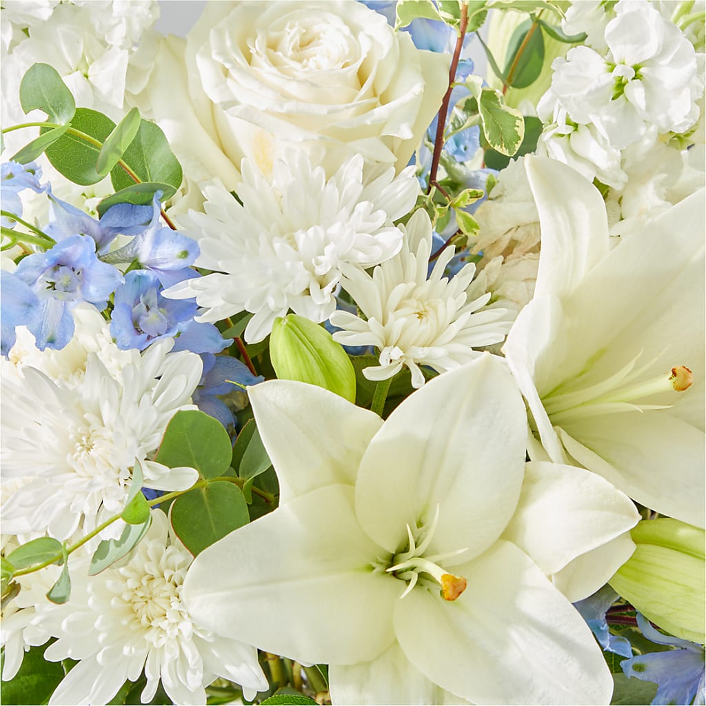 Peace of Mind Bouquet –  Flowersonsunday.com, Tontitown AR
