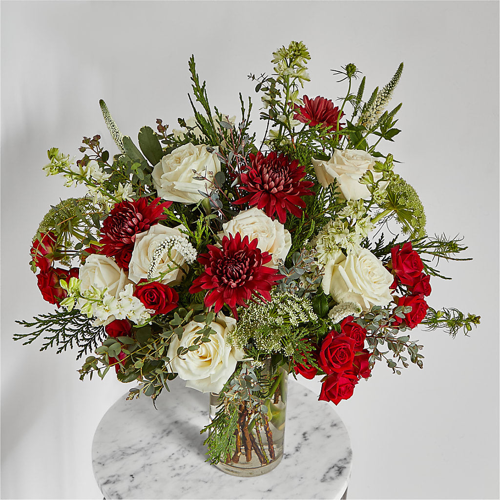 Favorite Traditions Bouquet –  Flowersonsunday.com, Tontitown AR