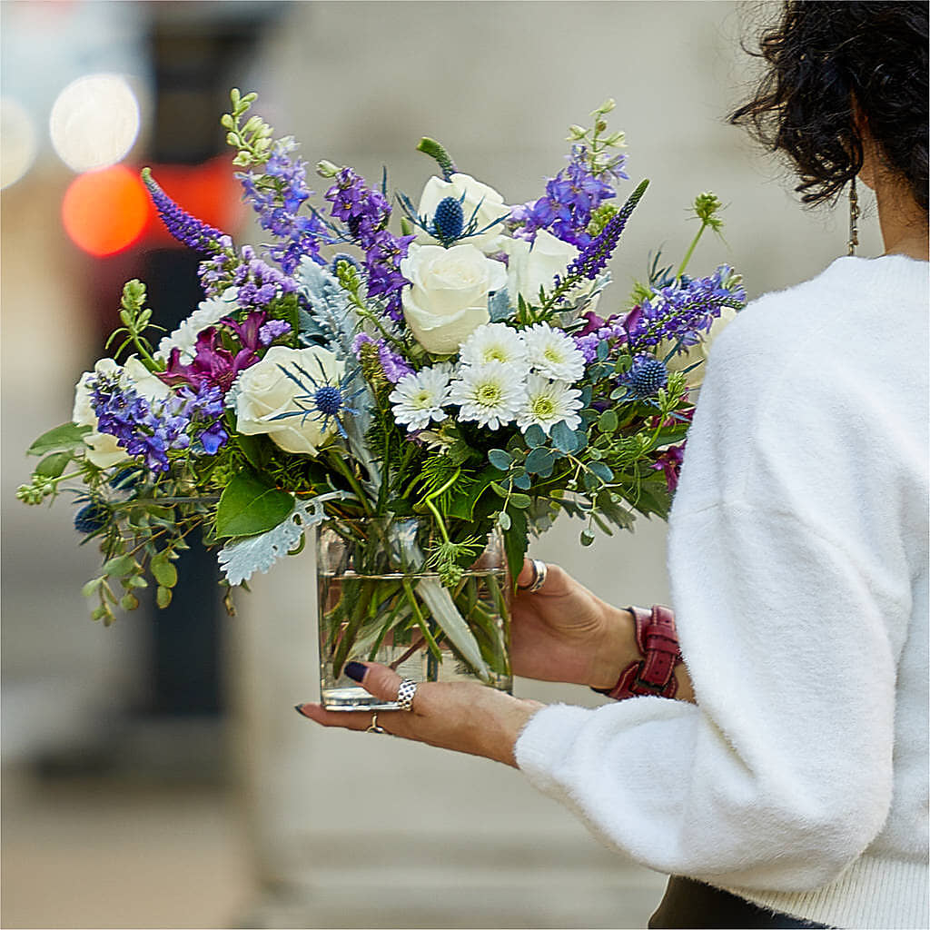 Shooting Star Bouquet –  Flowersonsunday.com, Tontitown AR
