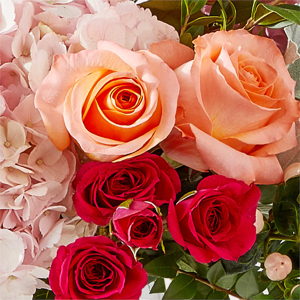 Glitz & Glam Bouquet –  Flowersonsunday.com, Tontitown AR
